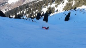 ПЕРВЫЙ РАЗ НА СНОУБЛЕЙДАХ и сразу на черную трассу