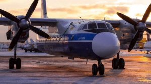Успокаивающий звук летящего в небе Ан-24.