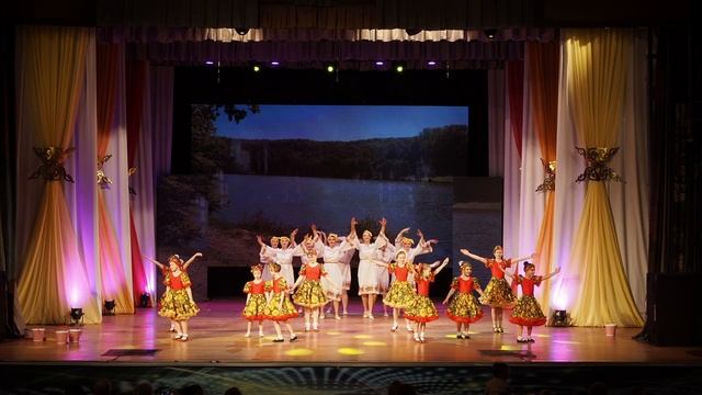 «Звонкий каблучок» смотреть онлайн