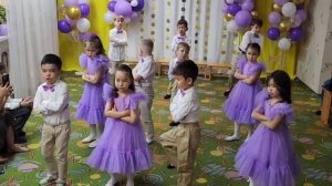 "не хочу уходить из сада" песня-танец