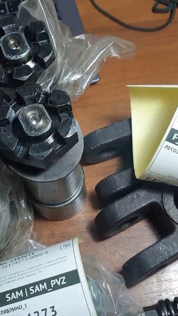 Пальцы рулевого цилиндра Т-150 и др. #бтз #т150 #хтз #ямз #t150 смотреть онлайн