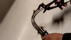Заміна шлангів у змішувачі Grohe Plus - гібка подводка. Replace