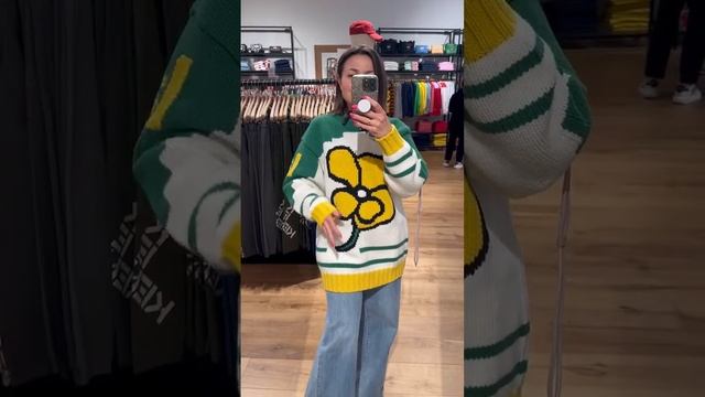 Невероятный свитер от бренда Kenzo со скидкой -50% | Обзор модели смотреть онлайн