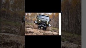 вездеход УАЗ на базе «буханки» легко покоряет любое   ?