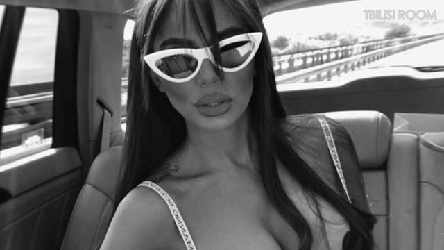 Dado - Космонавты (SWERODO Remix) смотреть онлайн