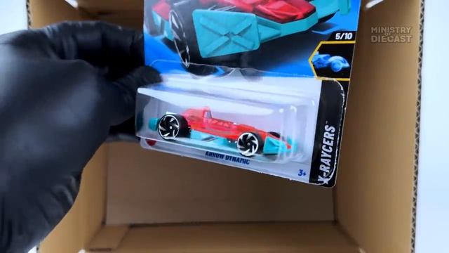 Unboxing Hot Wheels 2025 - D Case!