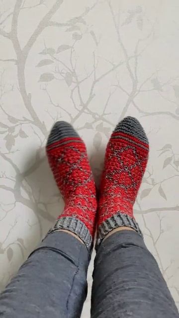 Вязаные носочки от #knitboutiquemd #вязаныевещи #вязаниеспицами