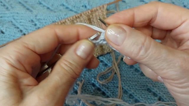 Очень Простой и Очень Красивый Рельефный Узор Спицами Для Начинающих | Видео смотреть онлайн