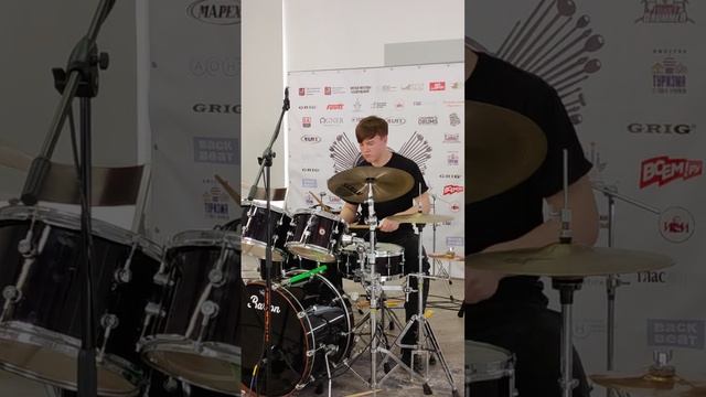 Никита Туровцев кавер Caravan ударная установка