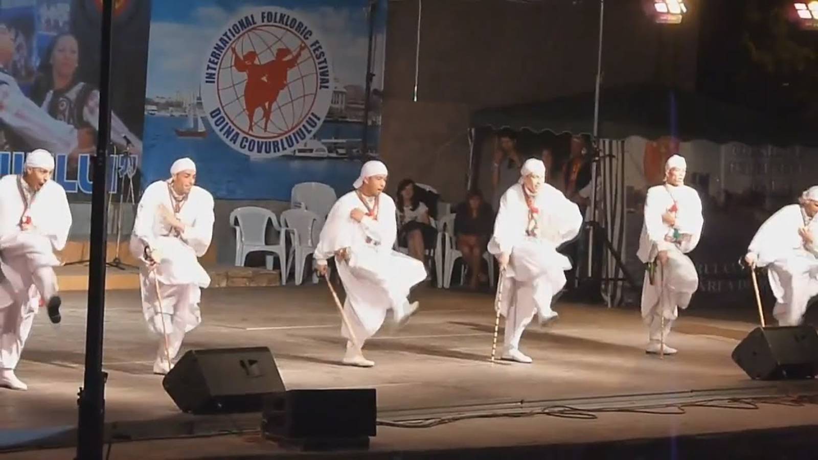 Алжирский танец. (narod-mira.ru)