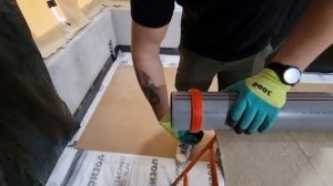 КАК РЕЗАТЬ КАНАЛИЗАЦИОННУЮ ТРУБУ ПРАВИЛЬНО #инженеро?