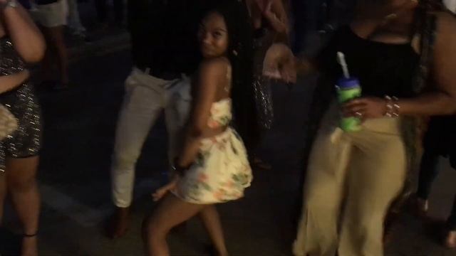 Новый Год 2020 в Майами США - Ocean Drive New Year 2020 Miami Florida смотреть онлайн