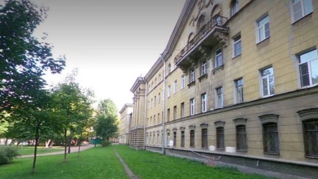 Сколько стоит огромная коммунальная квартира. Выгодн?