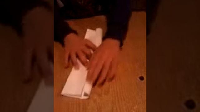 как Сделать меч из бумаги смотреть онлайн
