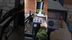 Выбор полуавтомата Solaris multimig 224 или Аврора динамика 205