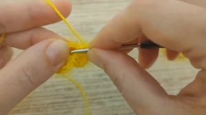 Бабочка крючком