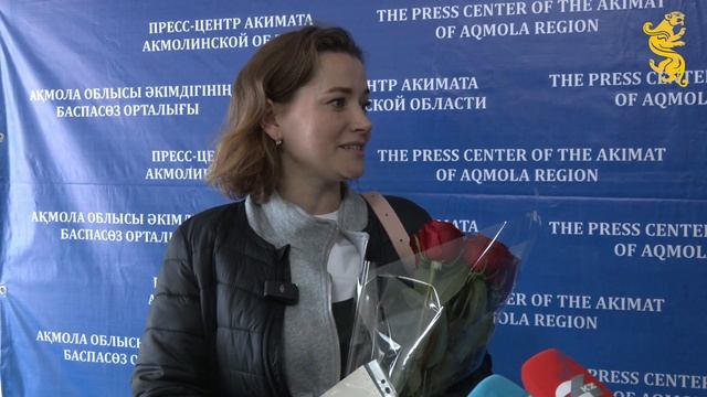 Вручение ключей от квартир пострадавшим от паводков в