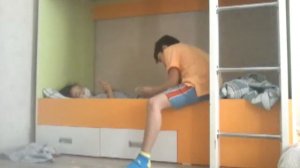 Пранк над Индирой обвязываю скотчем двух видов