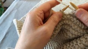 Вяжу кардиган спицами. Плечевой шов. Подробный МК. Часть 2