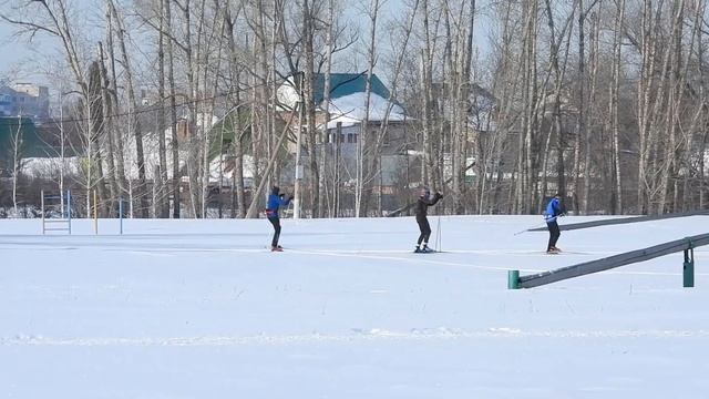 Семейный выходной на лыжной базе .Мелеуз. смотреть онлайн