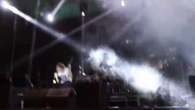 Cheshires – Пока ты спал live at Стопудовка 2015 смотреть онлайн