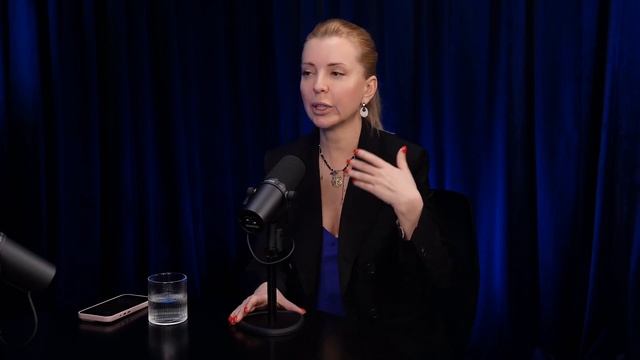 Мой бывший живёт как миллионер, а алименты платит копе смотреть онлайн