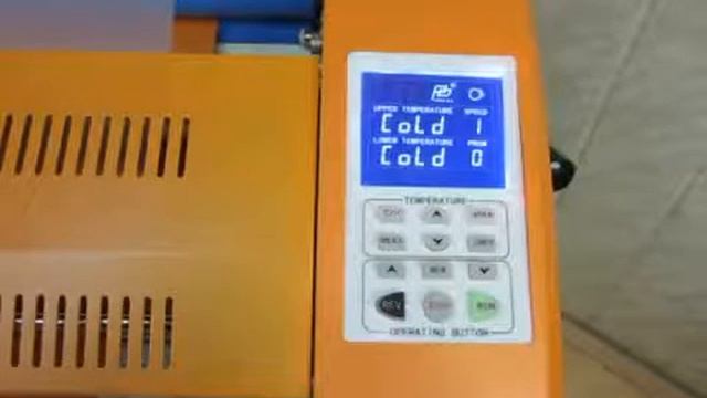 Установка скорости, автоматический рулонный ламинато смотреть онлайн