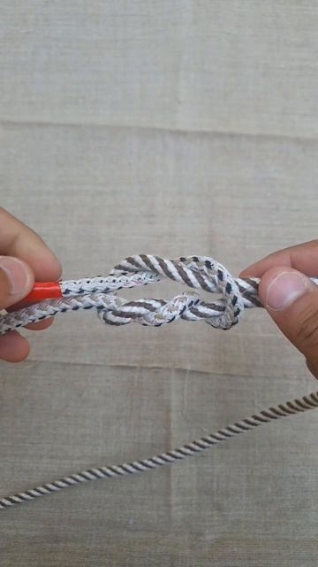 Как завязать крепкий узел | полезные советы #shorts #diy #узел #knot смотреть онлайн