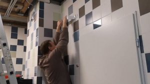 Установка бойлера на стену из газобитона.
