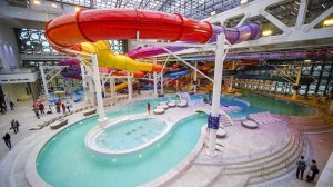 В Москве мужчина упал с высоты в аквапарке «Лужники»