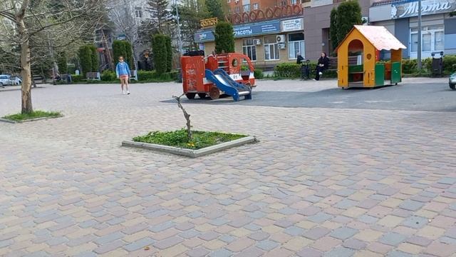 пасха 2025 / магнит косметик / сина бонн / хинкальная смотреть онлайн