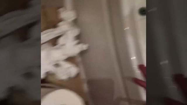 Раскалённая вилка против туалетной бумаги. Поймал маньяк.