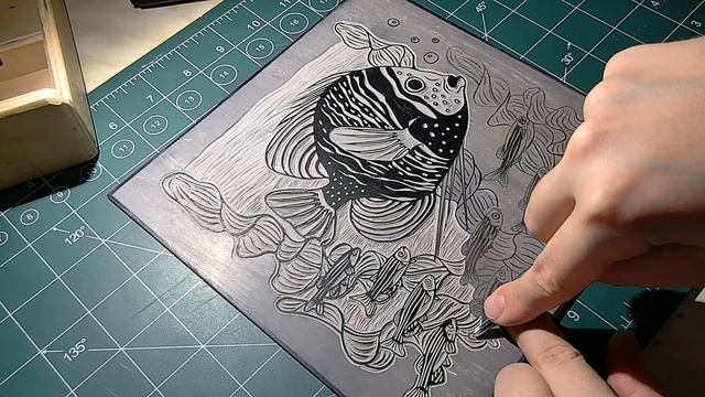 Процесс вырезания и печать линогравюры. Линогравюра рыбки / Linocut cutting and printing process смотреть онлайн