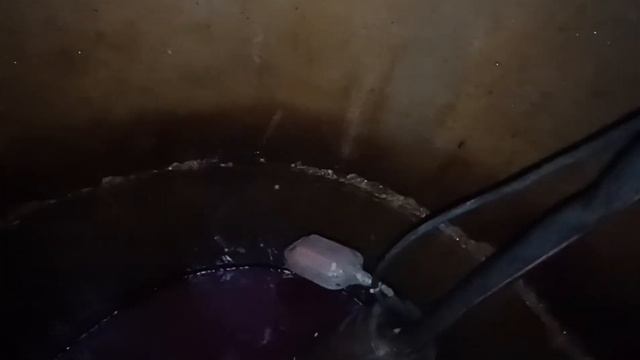 Яхрома Ривер. Тухлая вода из за слизней. Колодец долже? смотреть онлайн