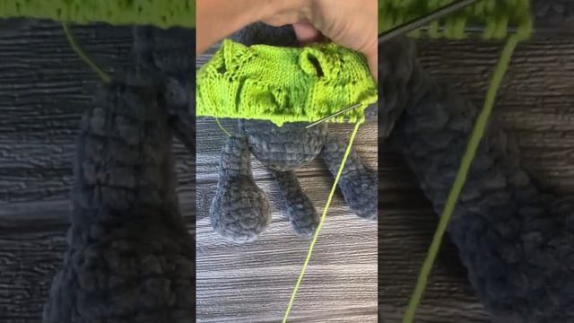 Одеваю вязаную кошечку амигуруми смотреть онлайн