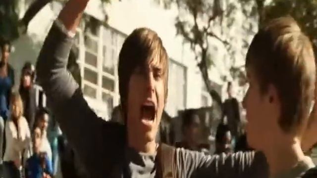 Зак Эфрон - Everybody loves me смотреть онлайн