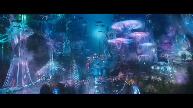Новые сцены, новые шутки, новый экшен и эпик в новом ТВ-споте к фильму Аквамен. смотреть онлайн