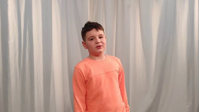 Стихотворение «Актёр» Лика Разумова. Читает Богдан Джанелидзе. смотреть онлайн