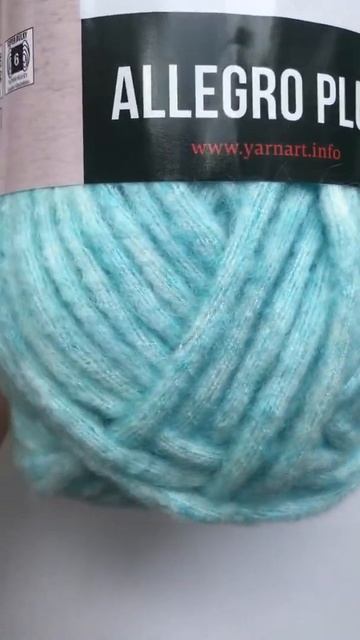 Подробный обзор полушерстяной пряжи YarnArt Allegro Plus №705 Голубой смотреть онлайн