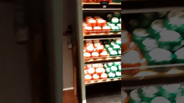 Сир в голландии.один круизній день на корабле COSTA MAGICA