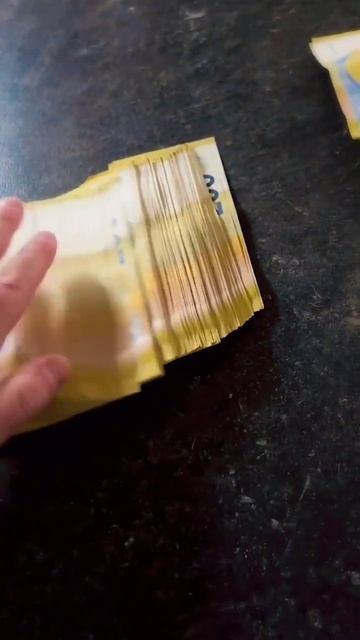 Есть любитель 200 евро? смотреть онлайн