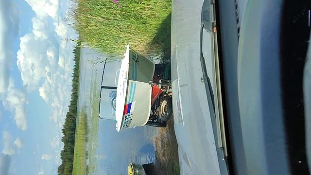 Лодка ПРОГРЕСС-2 YAMAHA-30 ЛЕНД КРУЗЕР 100 TLC100 съёмный фарко?