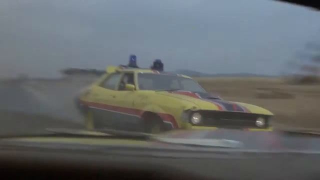 "Безумный Макс" Джордж Миллер (Сейчас его нашпигую!) смотреть онлайн