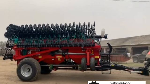 НаумАгро. Посевной КОМПЛЕКС FEATAGRO серия SD12600. смотреть онлайн