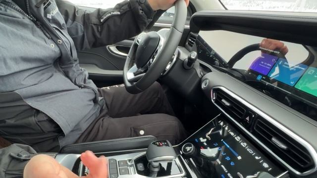 Обзор на Jetour X90 Plus. Большой китайский корабль.