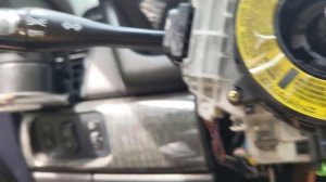 Замена подрулевого шлейфа  Mitsubishi Galant 9