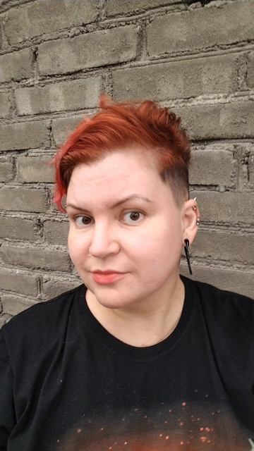 Спонсор моей фотосессии - стена у завода. #селфи, #фото, смотреть онлайн