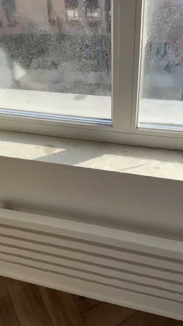 Показывала этот подоконник во время стройки, а это вид