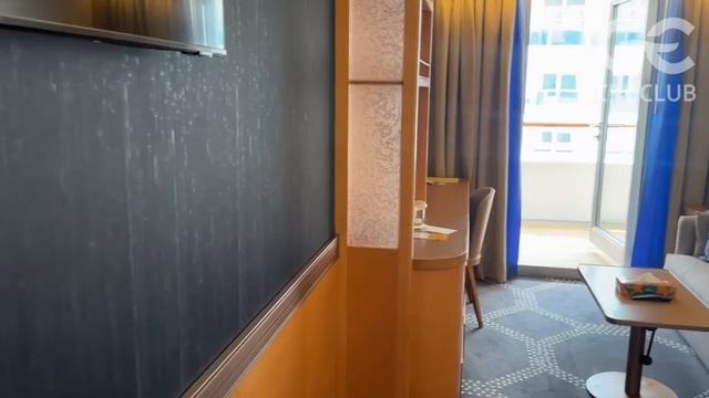 Сьют с балконом Junior Suite на Celestyal Journey. CruClub