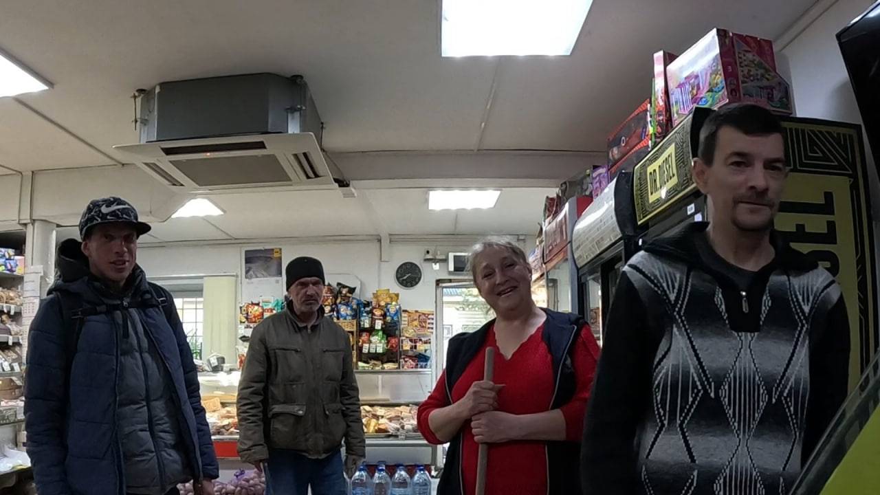 Ради друзей готов на всё,Владыка пьёт технарь,Серёгу кинули и обокрали,Банкетная Ира,3 дня взаперти' смотреть онлайн